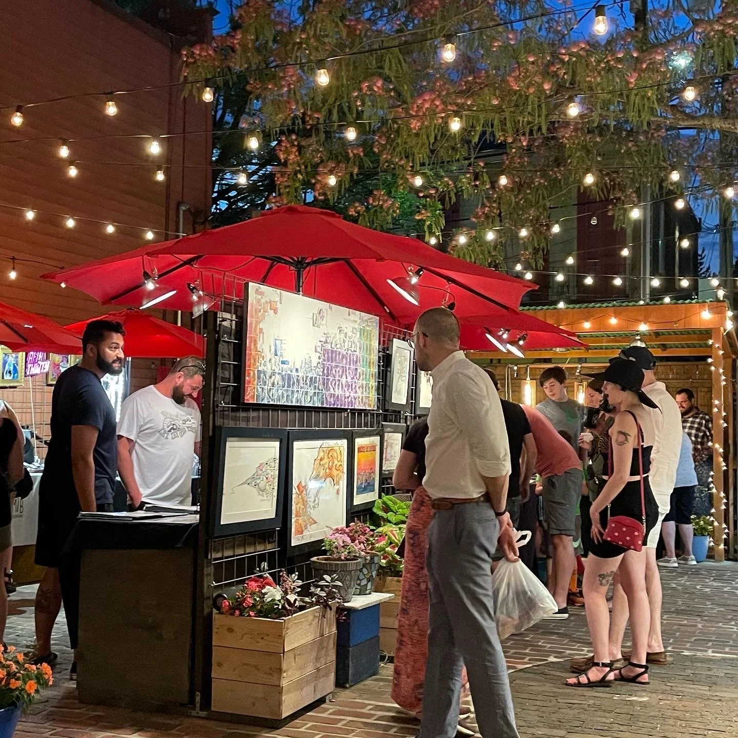 tony's booth with peeps both sides.JPG