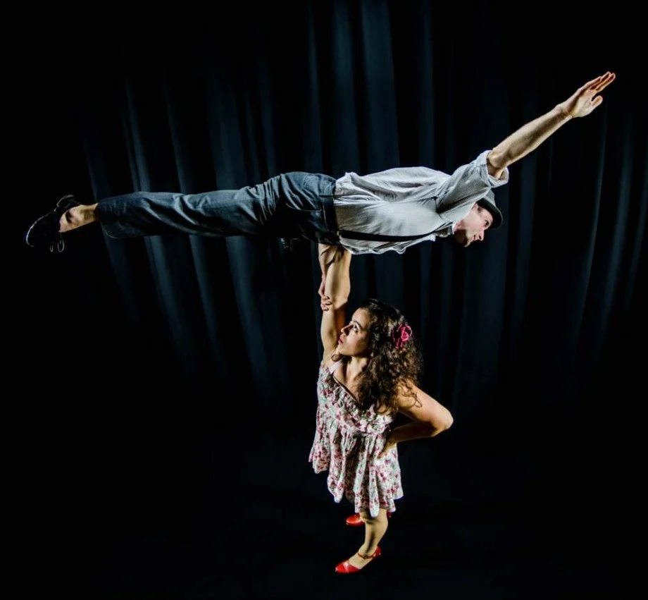 Erica Rubinstein and Terry Crane as Retro Verso (photo: AJ Rogers)