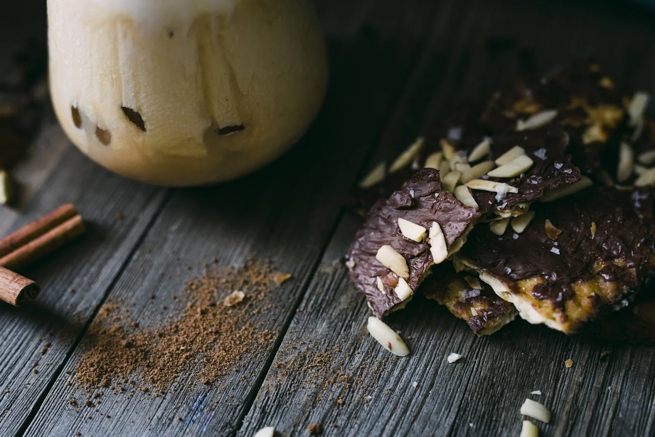FANNY'S ALMOND CHOCOLATE TOFFEE MATZO CRACK