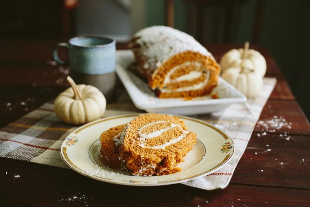 PUMPKIN ROLL CAKE