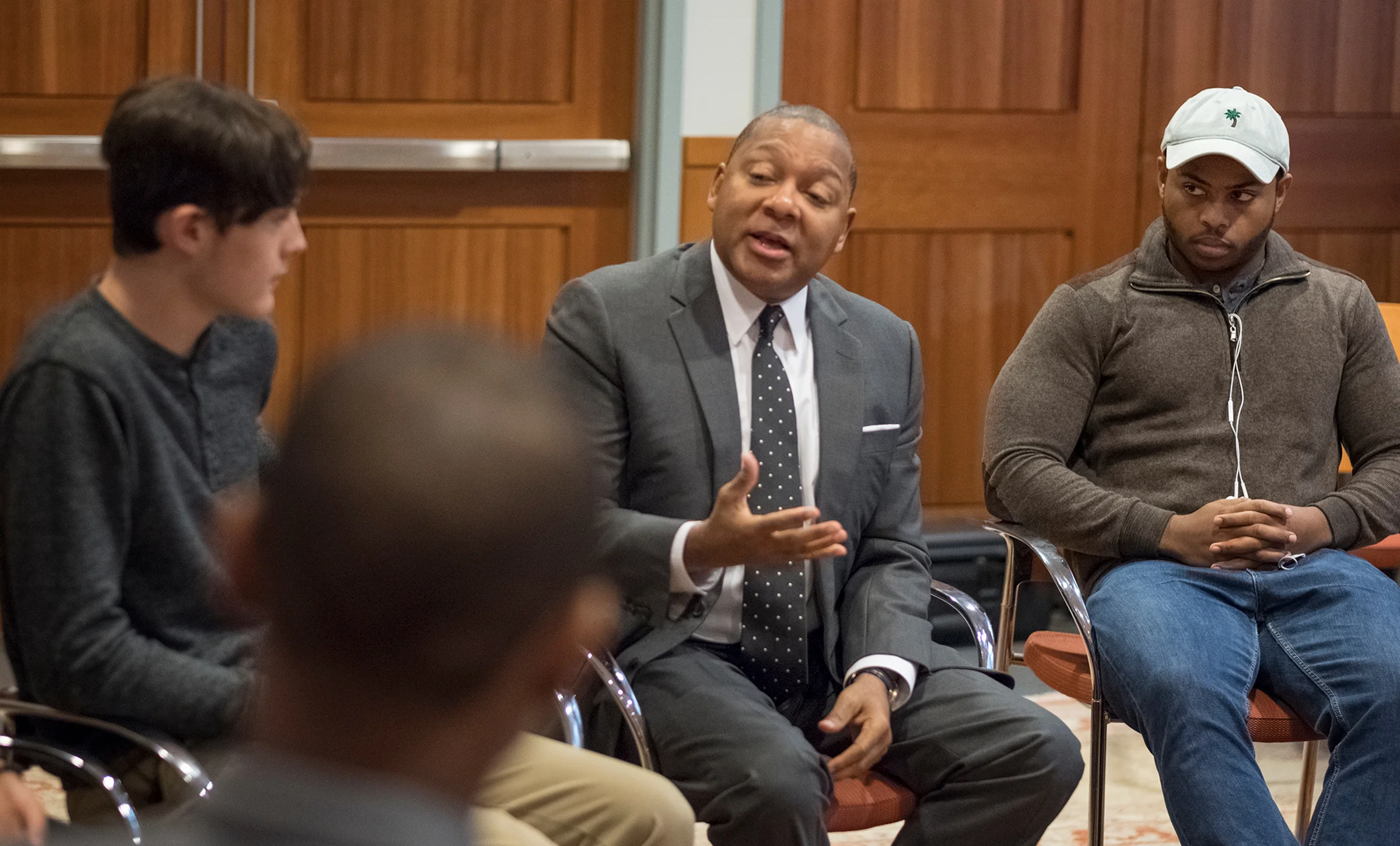Wynton speaks with students.jpg