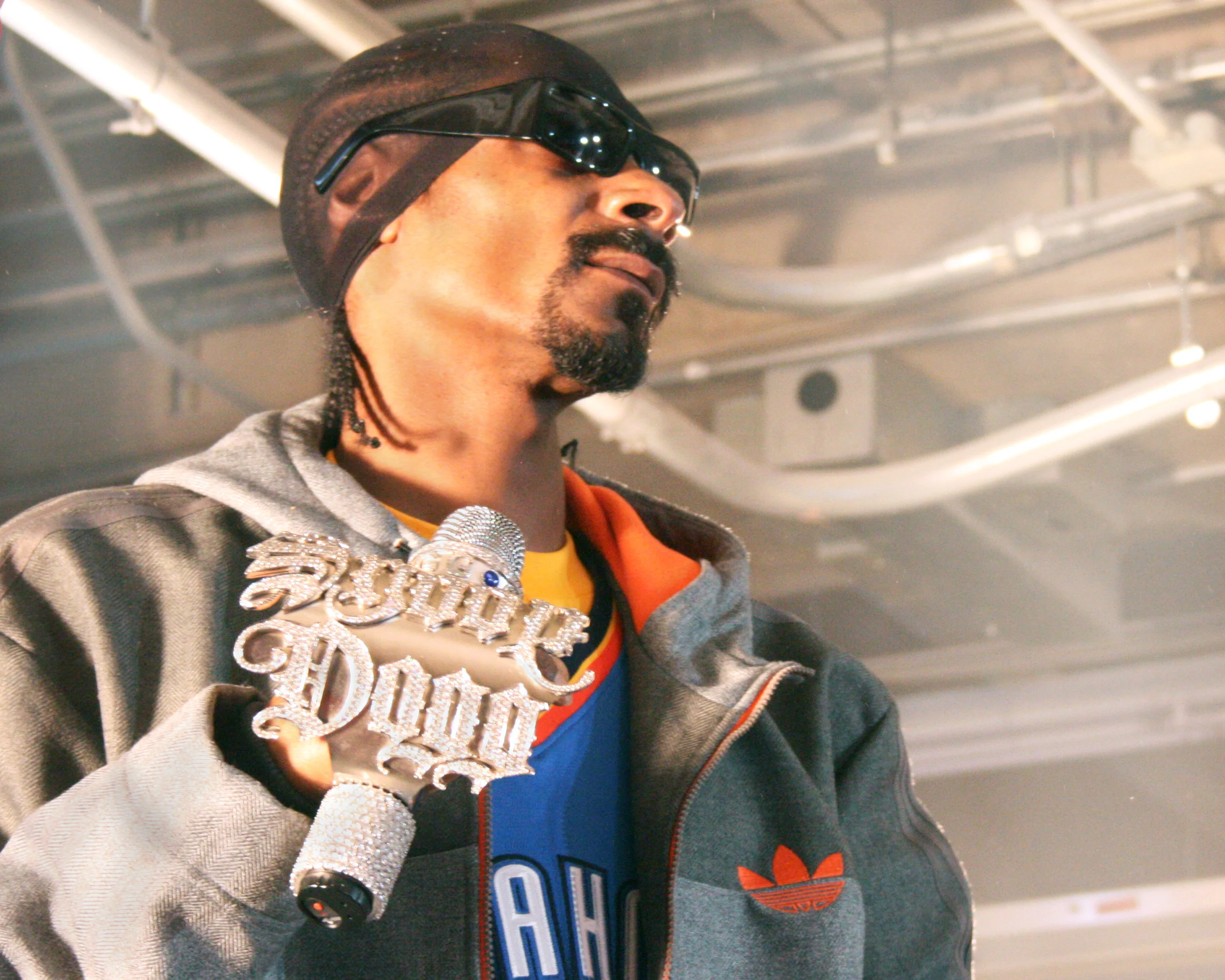 snoop2.jpg