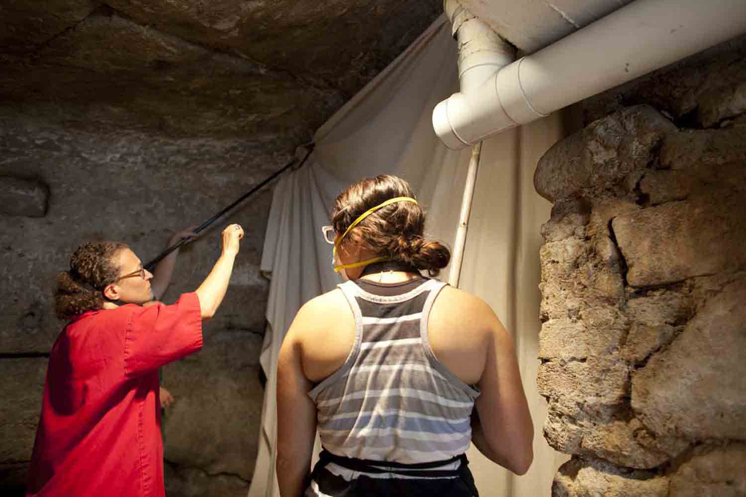 Neolithic Cistern, Lacoste, France, 2014