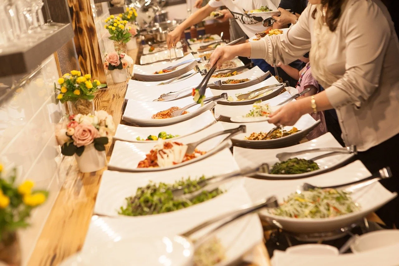 Factors To Consider When Choosing A Local Caterer Near Me
