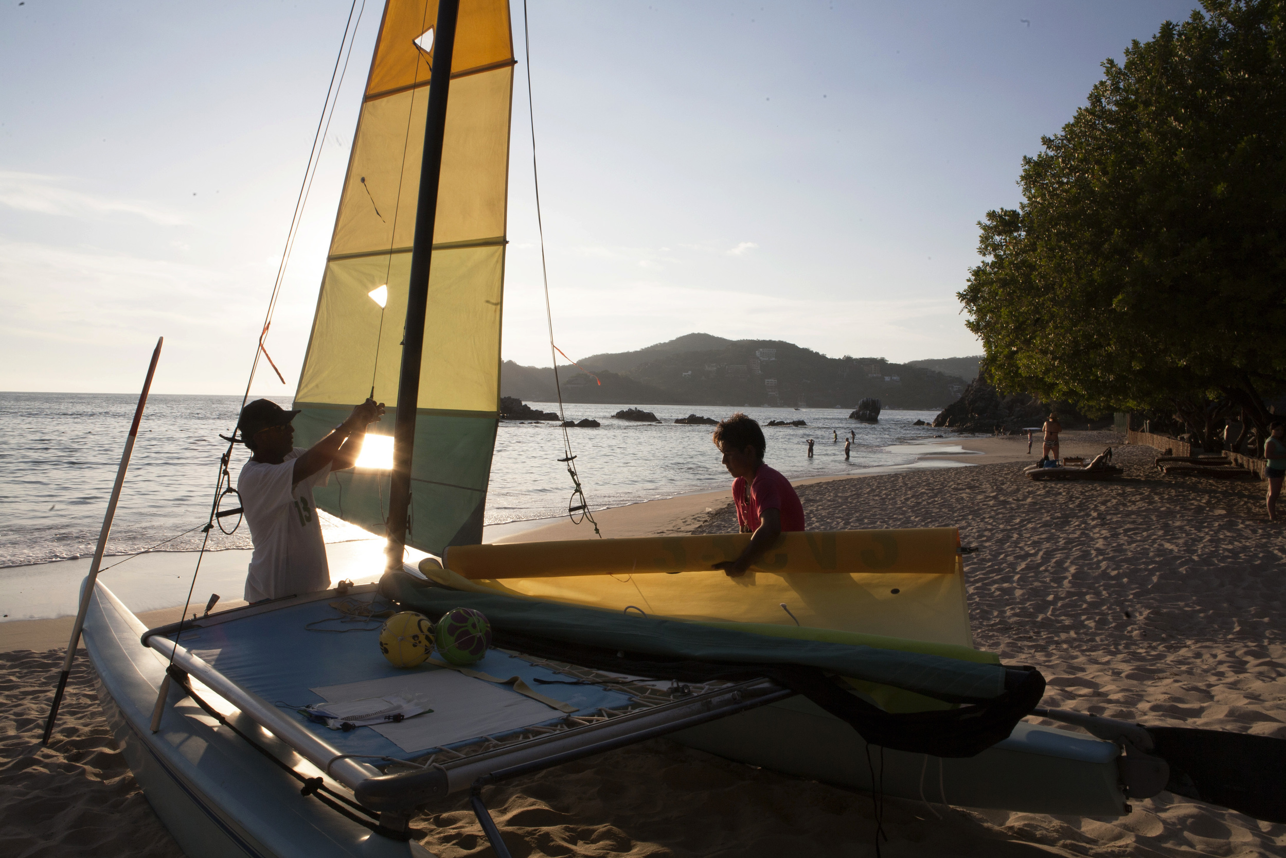  At the end of the day, sails are taken down on Playa La Ropa, one of Zihua's most magnificent beaches, a short a 20-minute walk or a five-minute taxi ride from town. ©Gail Fisher&nbsp; 