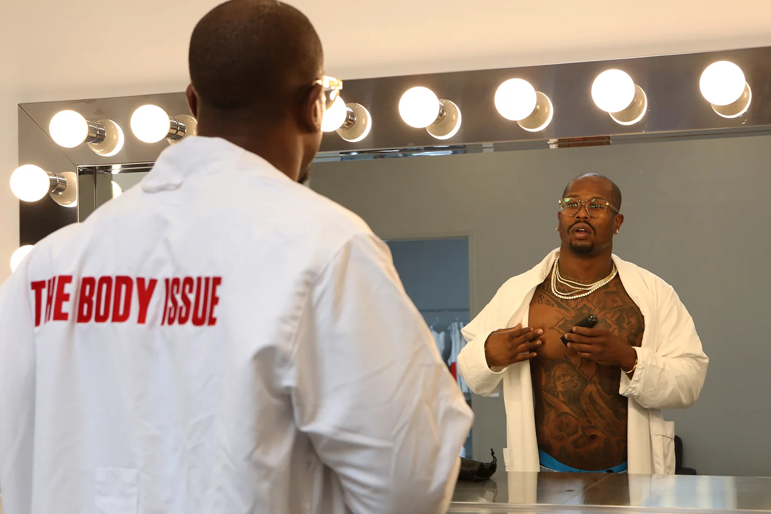 Behind the scenes in Los Angeles, CA with Von Miller for ESPN’s Body Issue preparing for the photo shoot. © Gail Fisher for ESPN