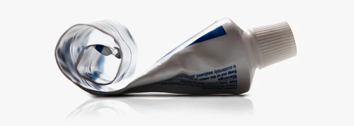 squeezing-most-out-your-tube-toothpaste.jpg
