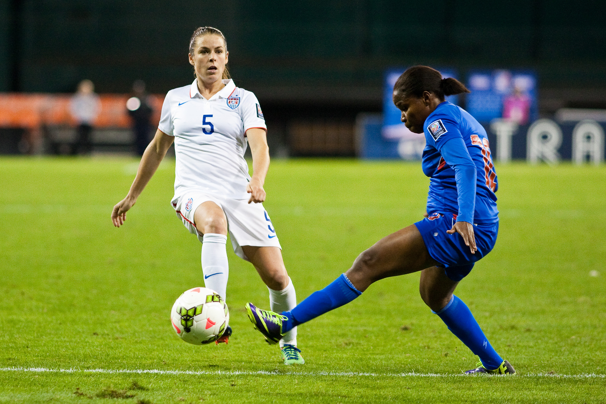 Kelley O'Hara (5)