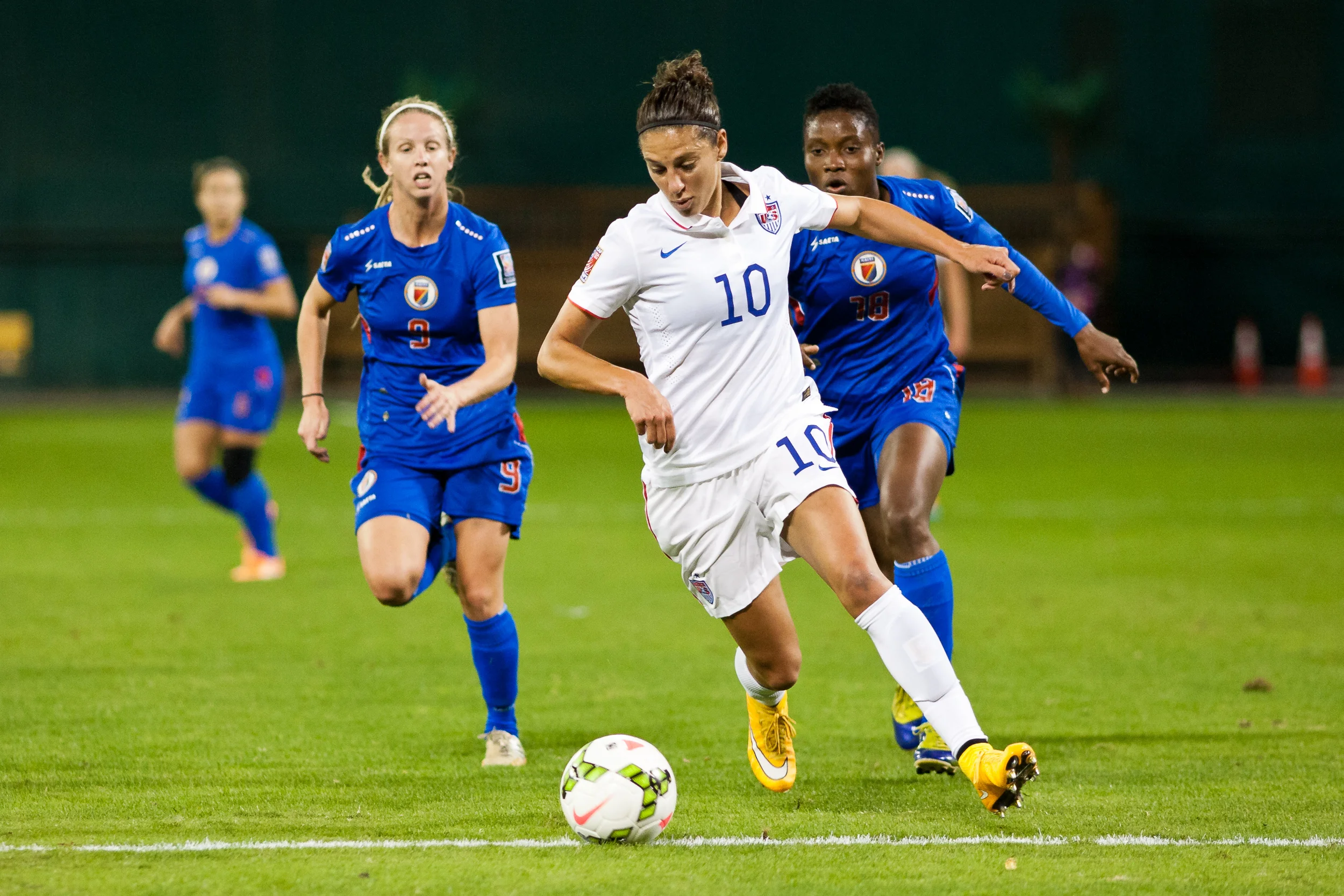 Carli Lloyd (10)