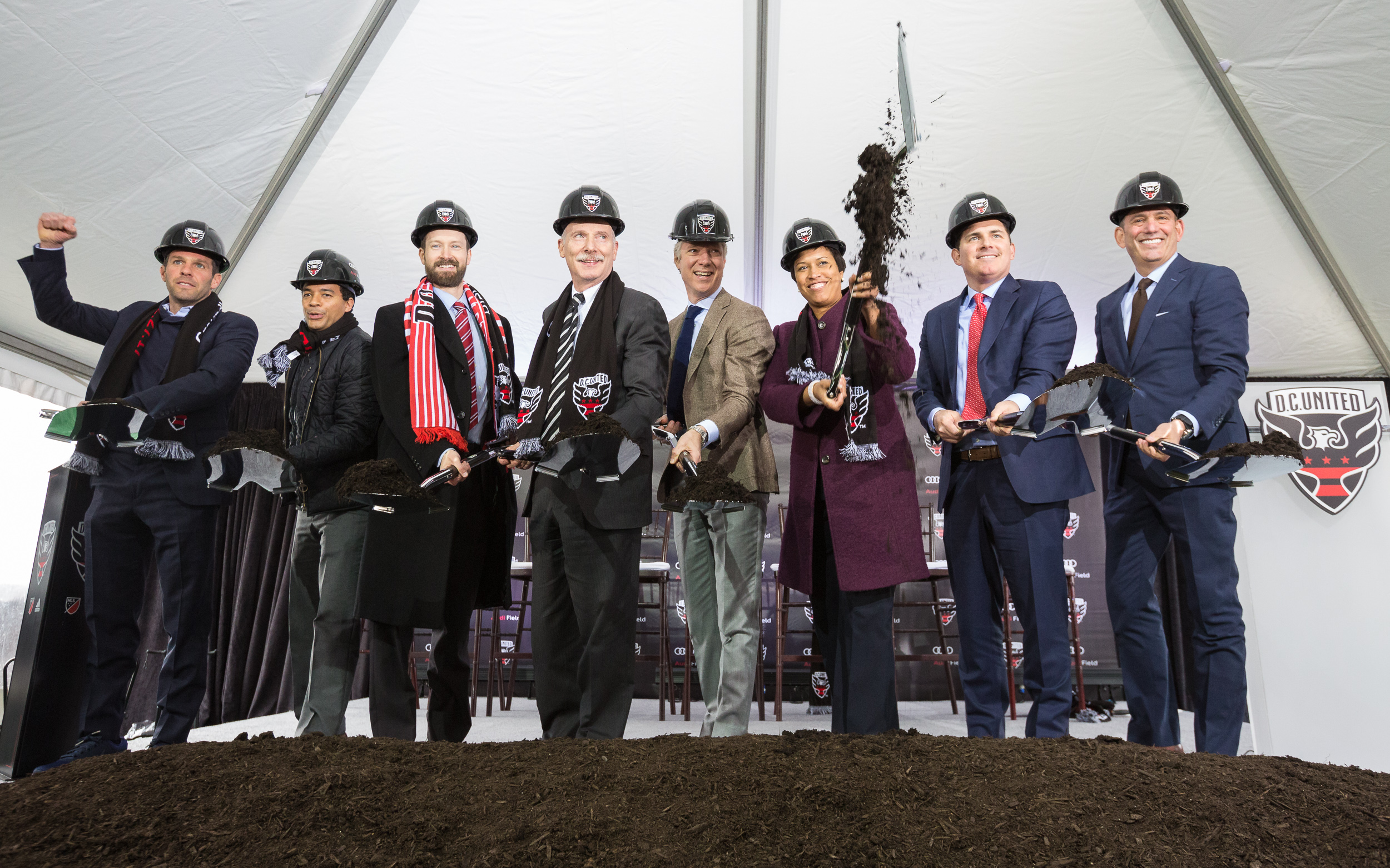  D.C. Mayor Muriel Bowser, MLS Commissioner Don Garber, D.C. United representatives and others take part in the Audi Field groundbreaking ceremony in Washington, D.C., Feb. 27, 2017. 