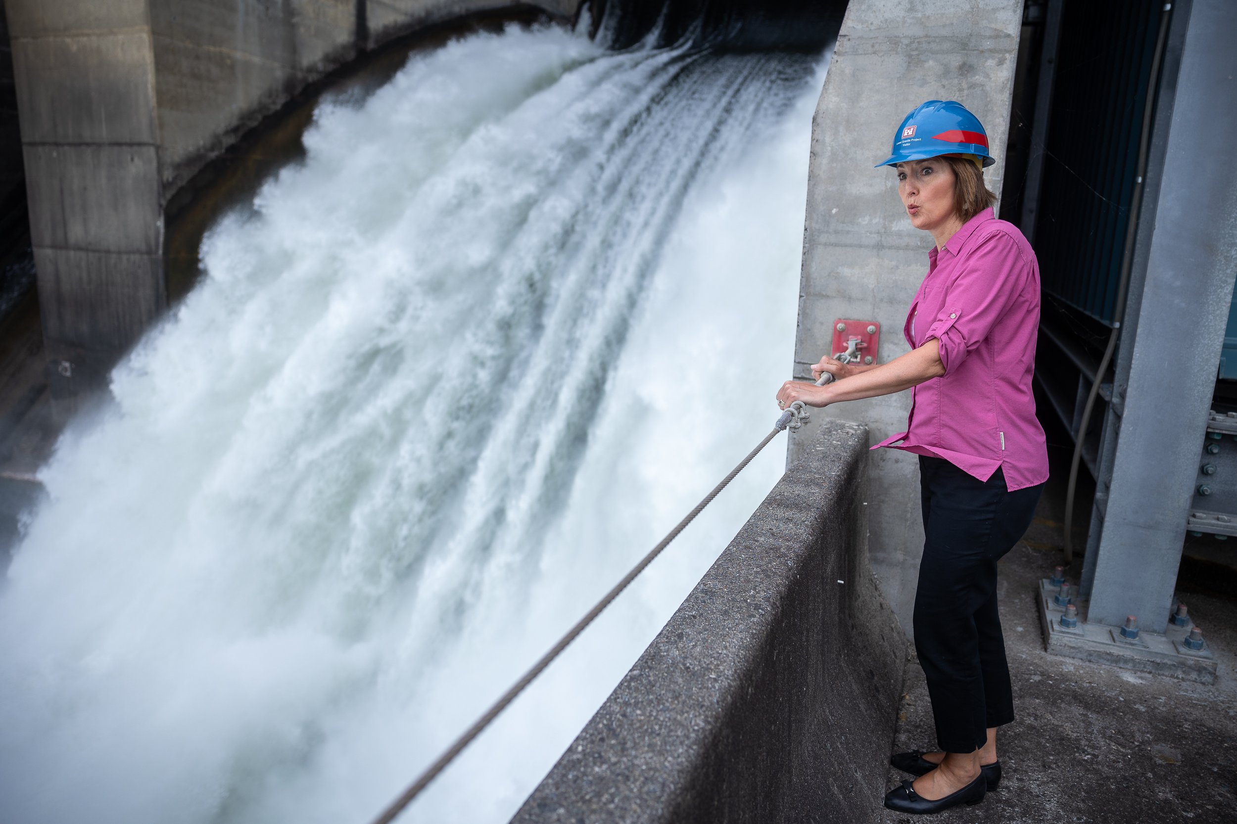  Rep. Cathy McMorris Rodgers (R-Wash.) inspects the Lower Granite Dam on the Snake River near Pomeroy, Wash., Aug. 1, 2022. 