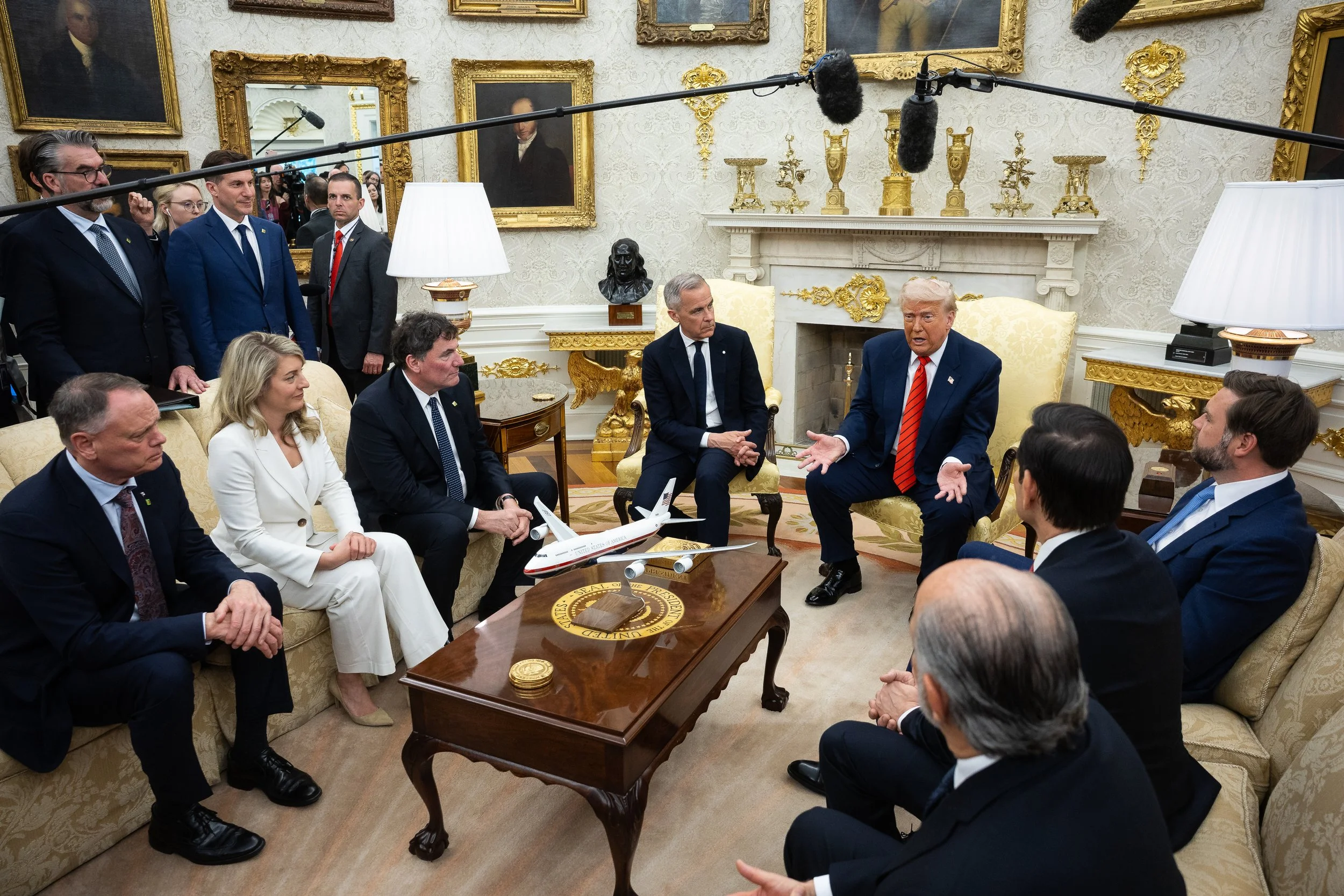  Canadian Prime Minister Mark Carney meets with U.S. President Donald Trump in the Oval Office at the White House May 6, 2025.  