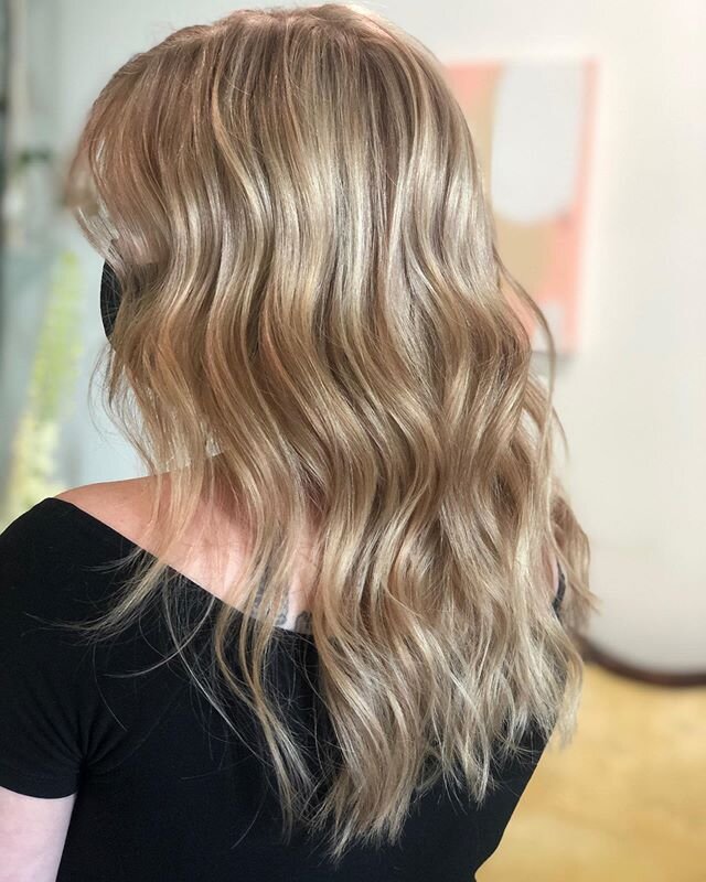 Fun Fact: I REALLY enjoy color corrections. 
It&rsquo;s a change from the normal routine and it&rsquo;s a challenge and puts my skills and knowledge to the test. 
After our stay at home order and being back in the salon it&rsquo;s been really fun to 