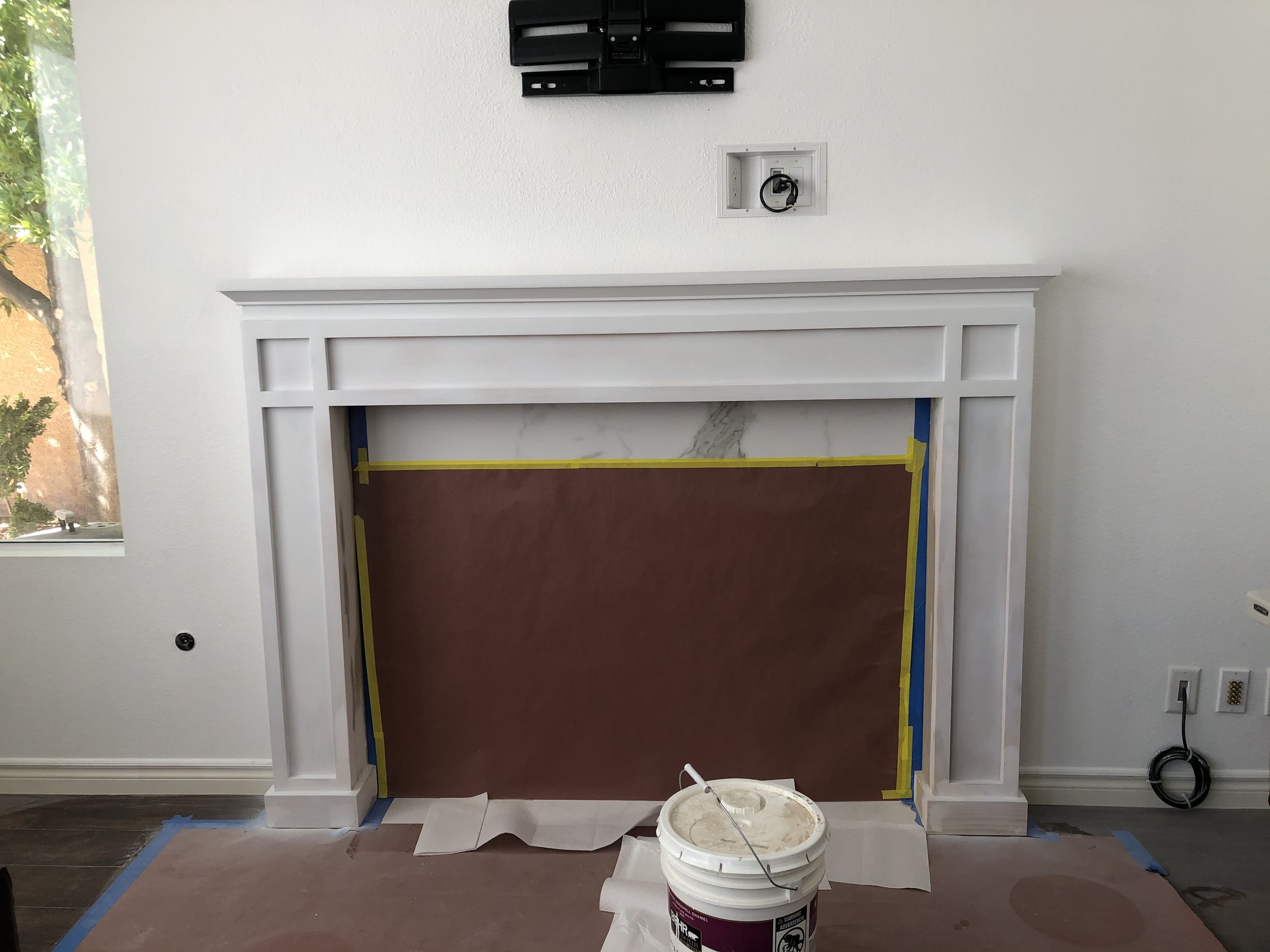 Fireplacemakeover_5125.jpg