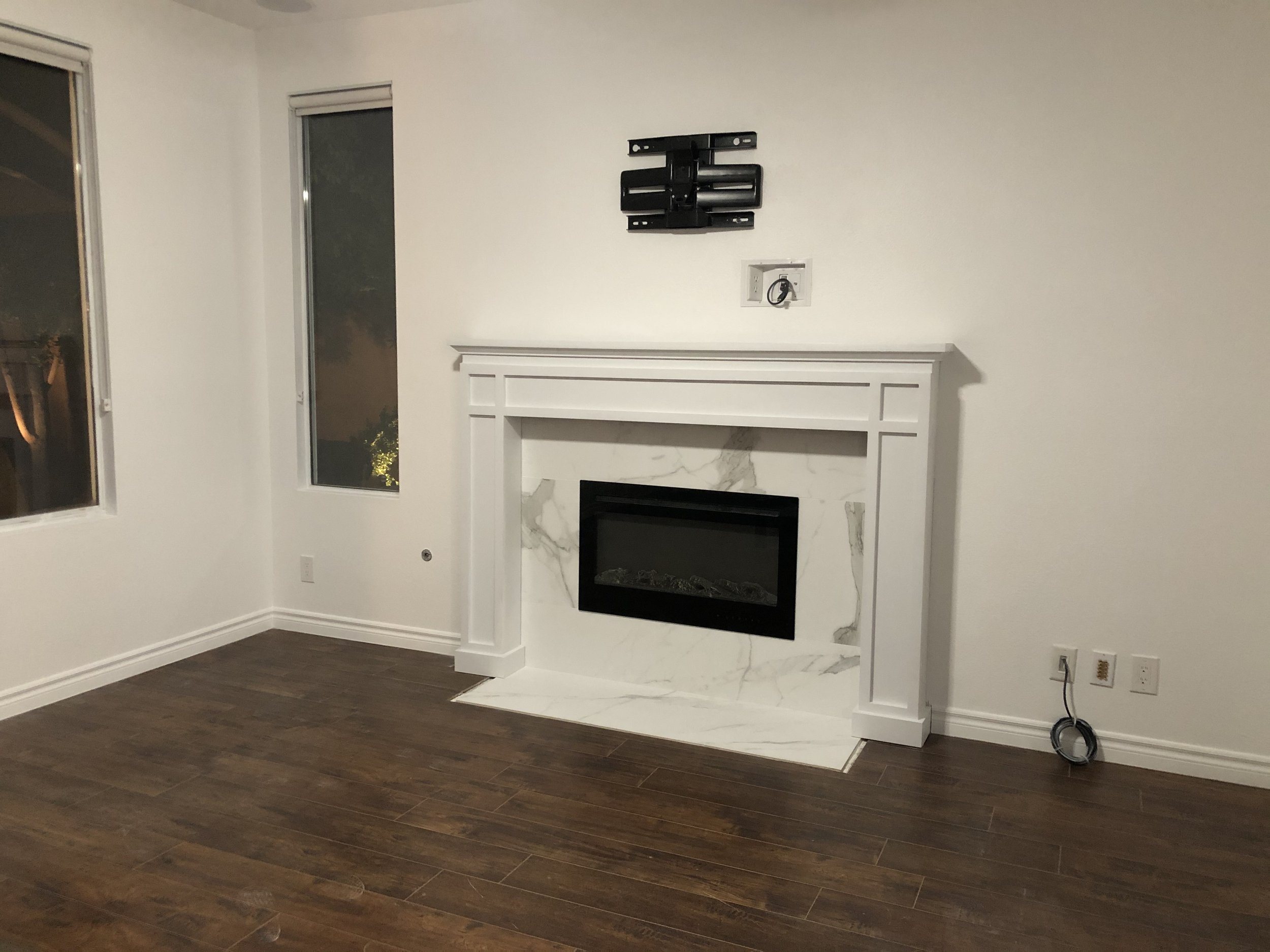 Fireplacemakeover_5182.jpg