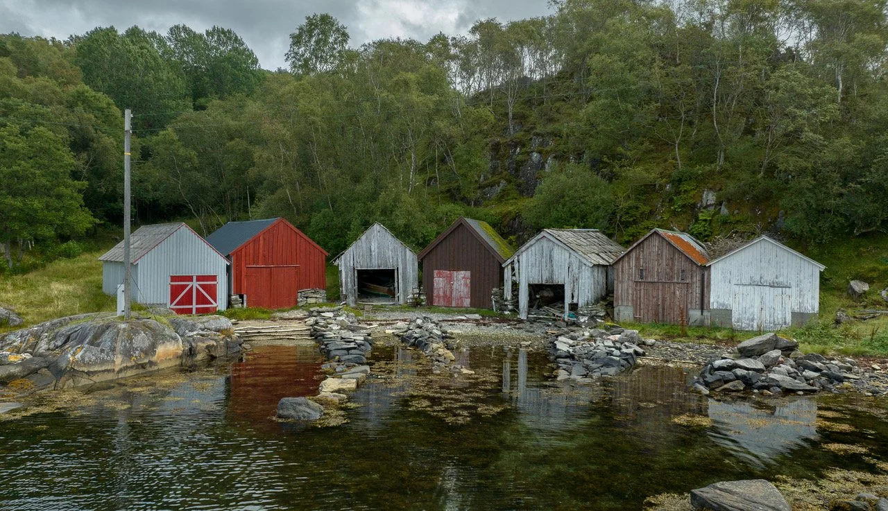 Eva Røyane presenterer boka Naustlandet