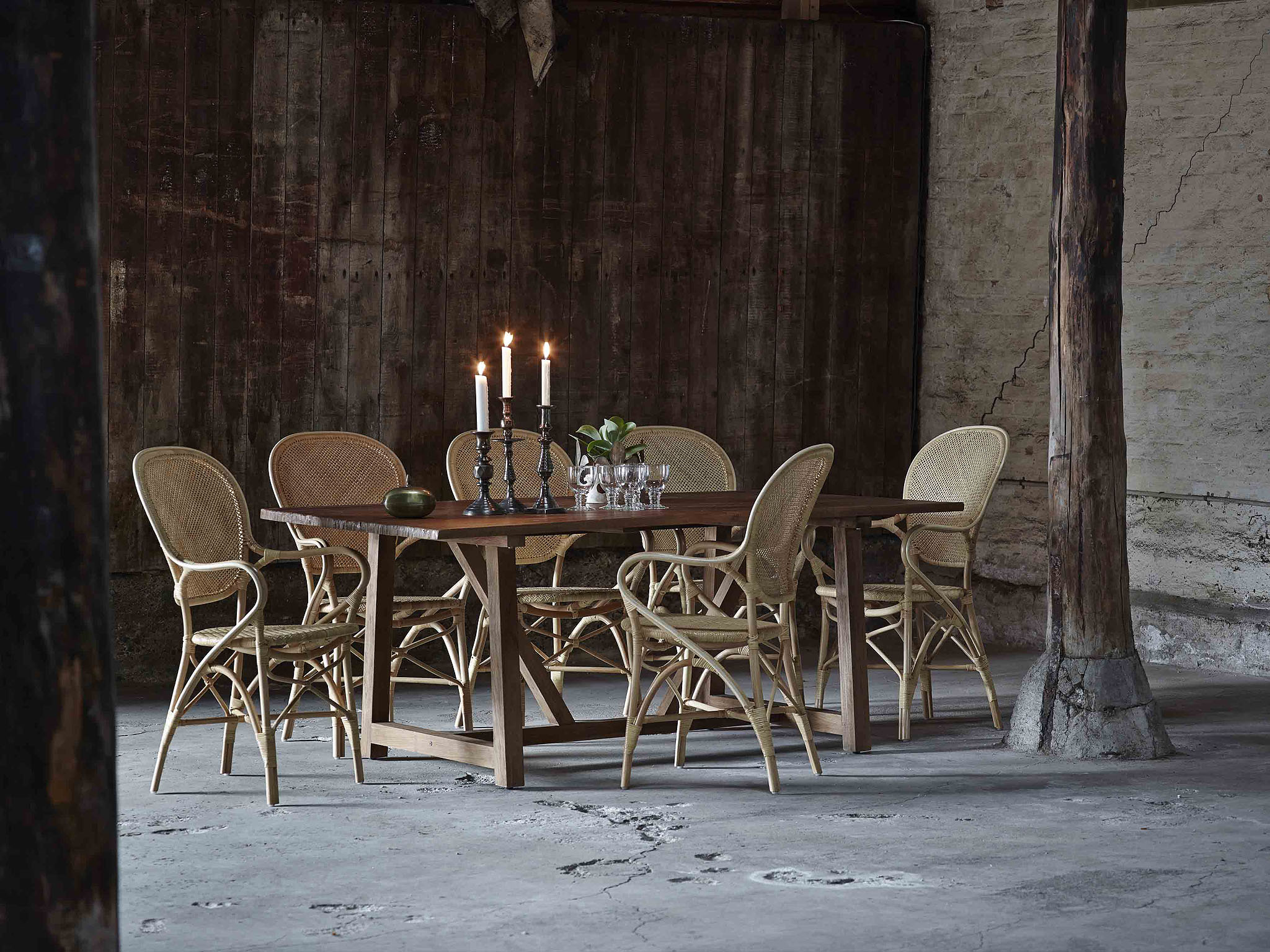 1007u-rossini-9472d-lucas-table-small.jpg