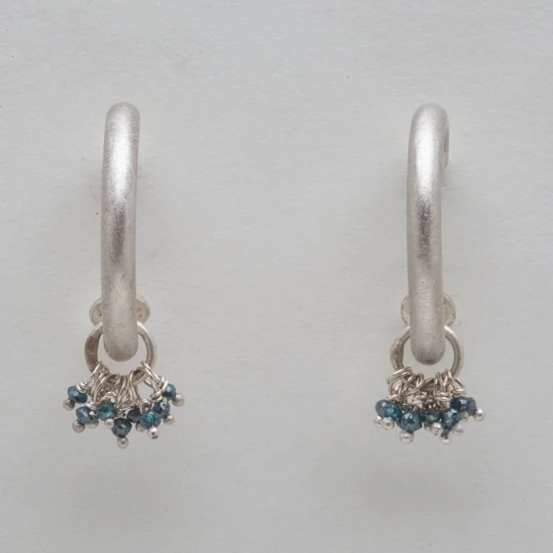 silver+hoops+with+blue+diamonds+2025.jpg