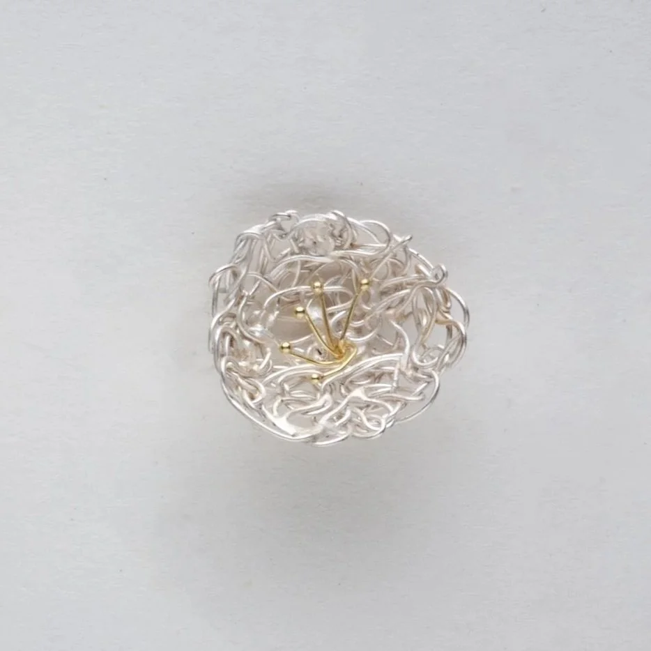 Flowers+with+Gold+Stamens.jpg
