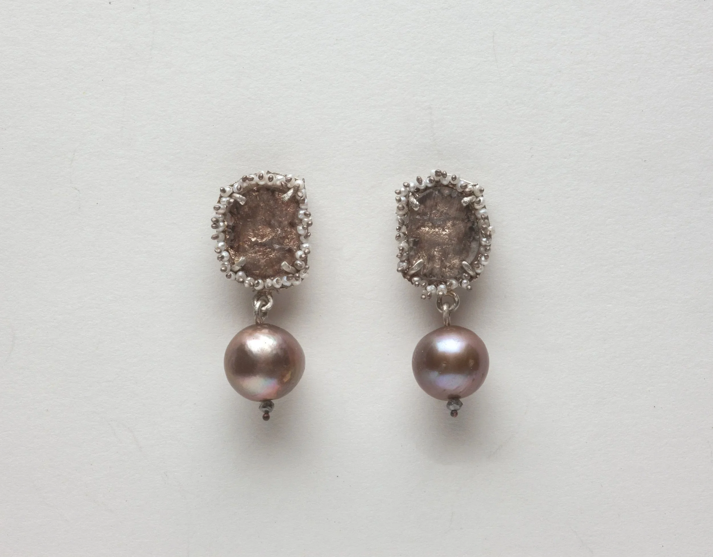 Tahitian+with+Diamonds+and+Pearls.jpg