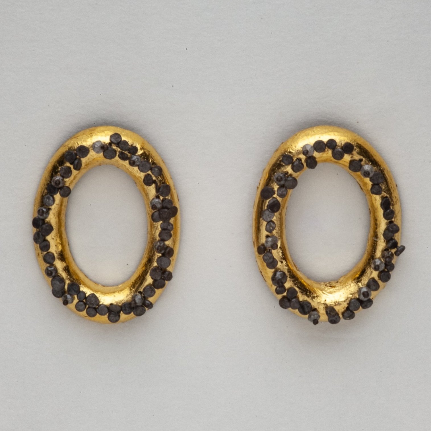 Oval+Shingle+and+Diamonds.jpg