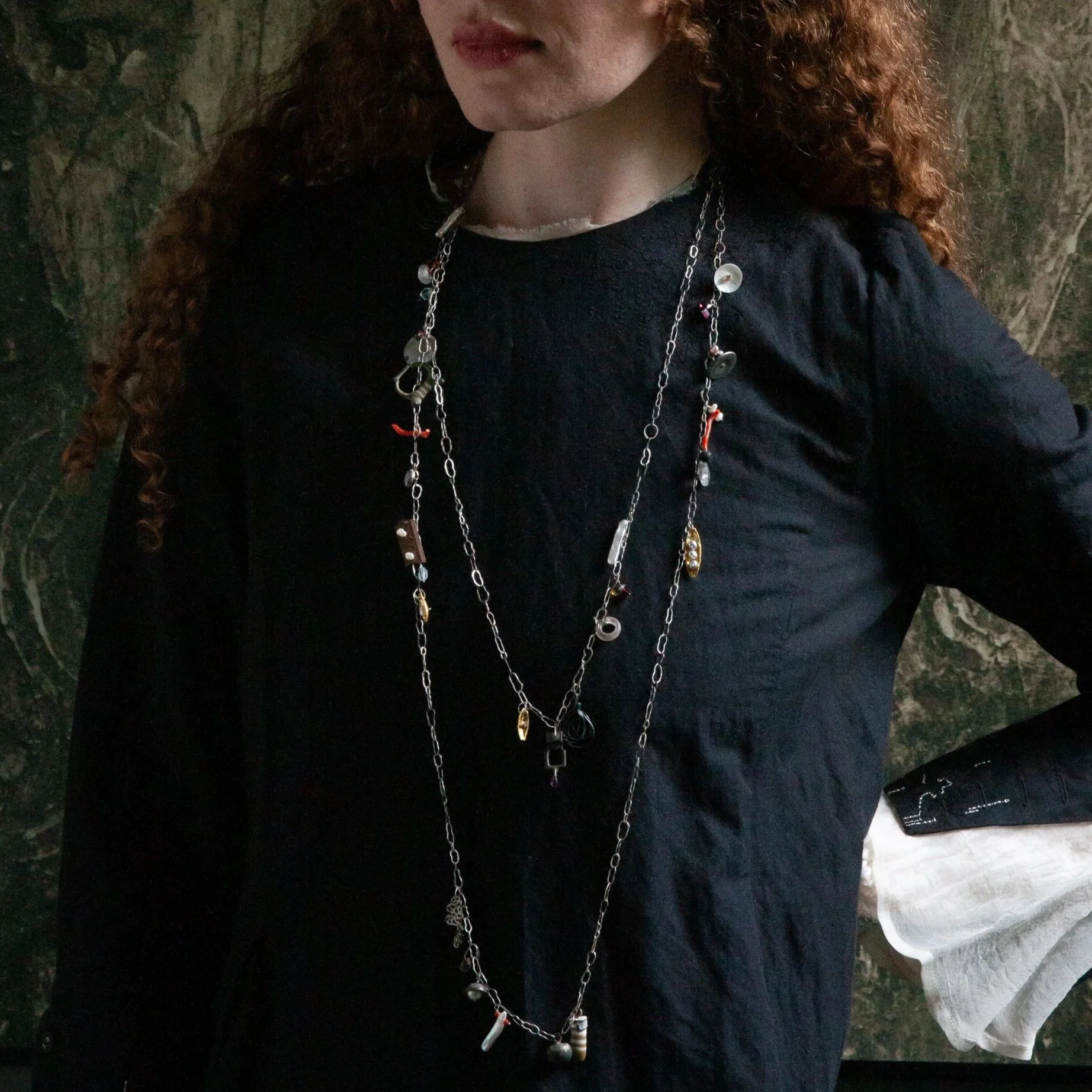 Long+Miscellany+Necklace+2025+black+7.jpg