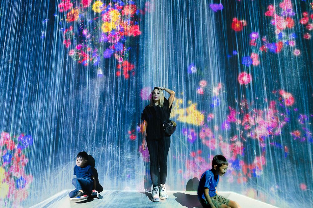 Teamlab Planet influencer photoshoot