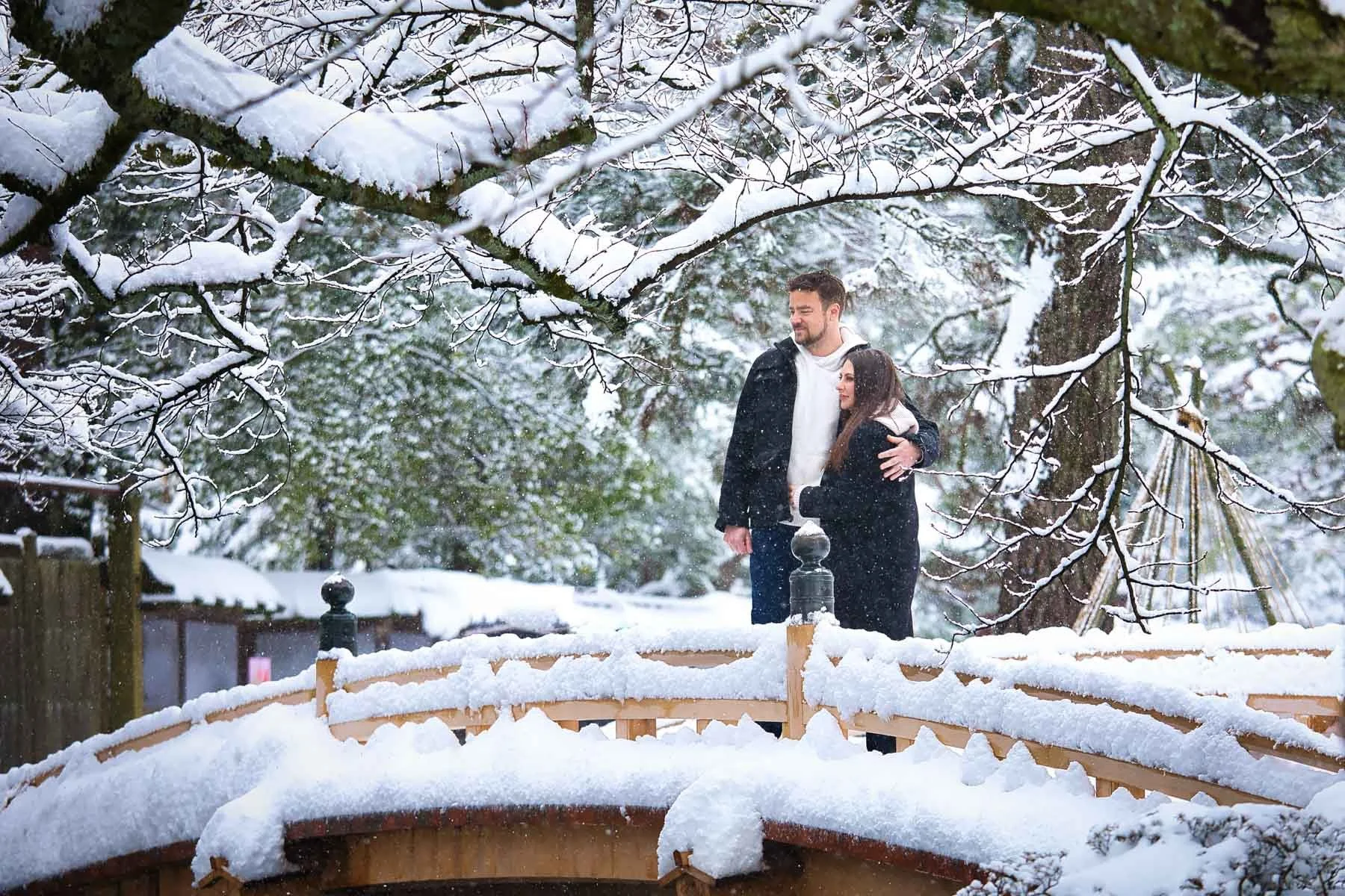 Winter photoshoot for couple holiday in Takayama