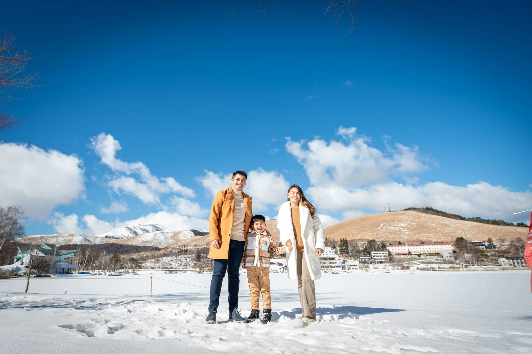Family photoshoot at ski resort in Yuzawa area