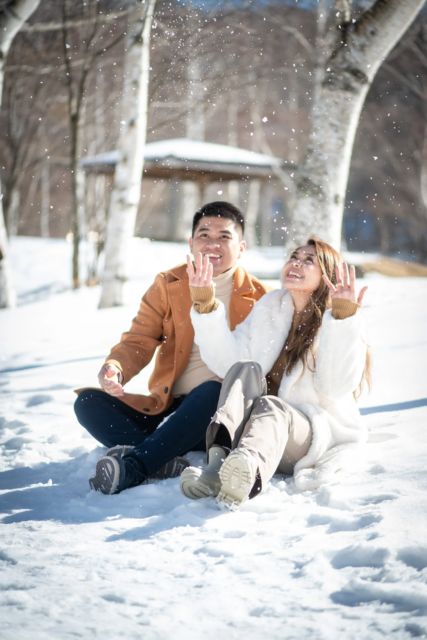 Yuzawa couple photoshoot in snow during winter