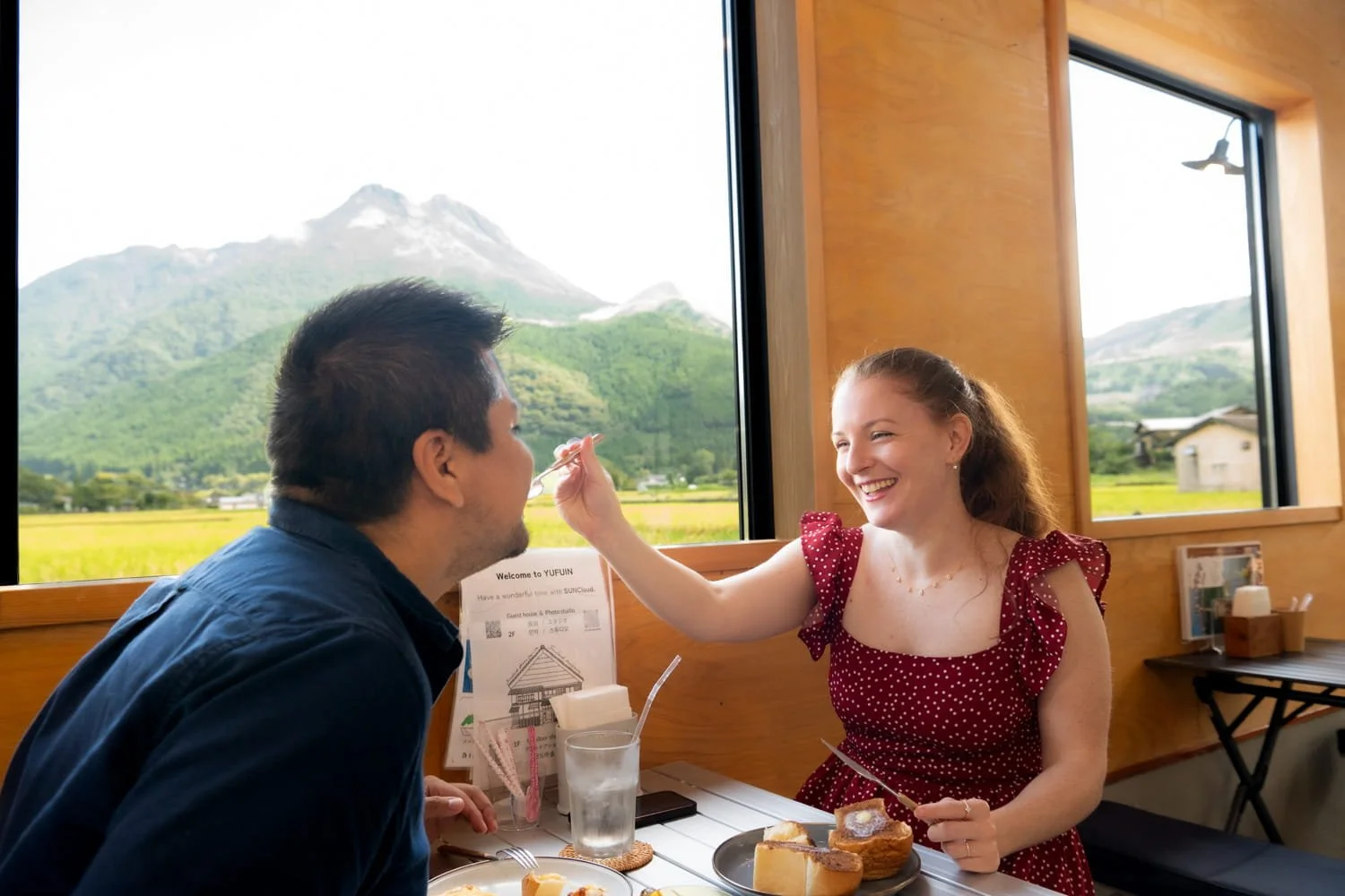 Cafe photoshoot in Yufuin