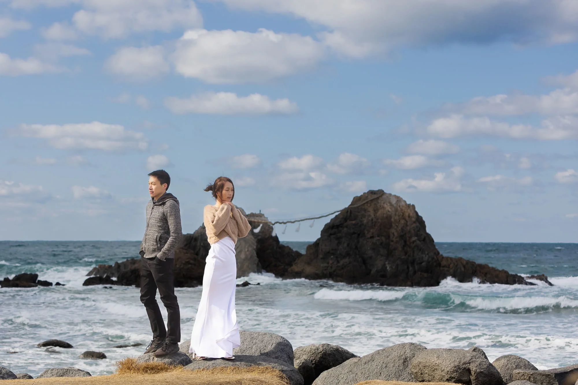 Itoshima Shrine couple photoshoot
