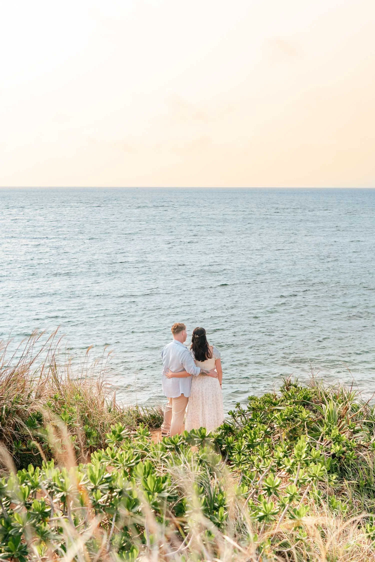 Okinawa_couple_photographer_zanne_beach_sunset.jpg