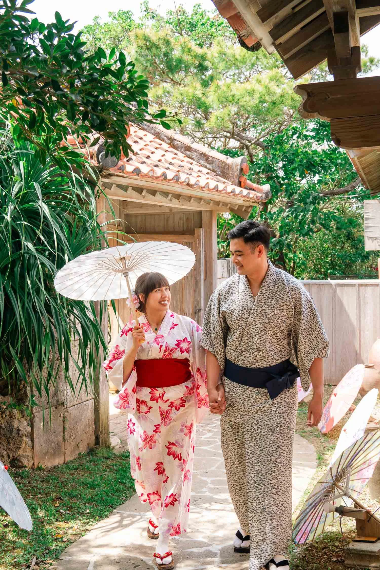 Murasaki_mura_kimono_couple_photographer.jpg