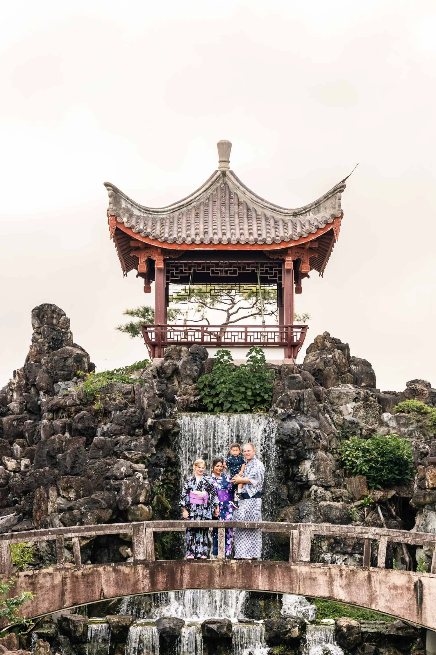 Fukushue_garden_family_photographer.jpg
