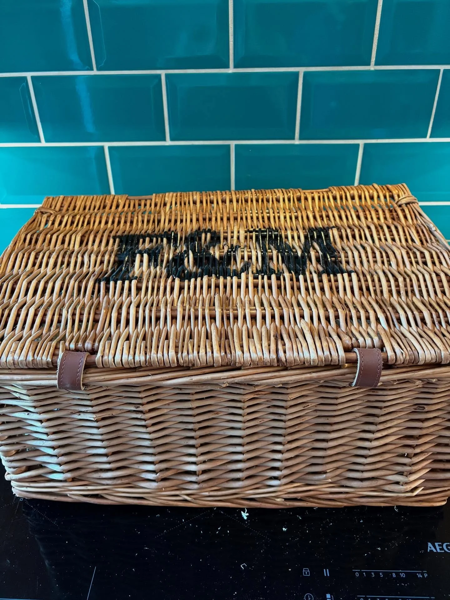 Thank you @millboard_live_life_outside for choosing our project as a winner, and for the lovely @fortnums hamper 😍🙏
.
.
.
.
.
#architecture
#design
#art
#architecturephotography
#architecturelovers
#architect
#home
#archilovers
#building
#construct