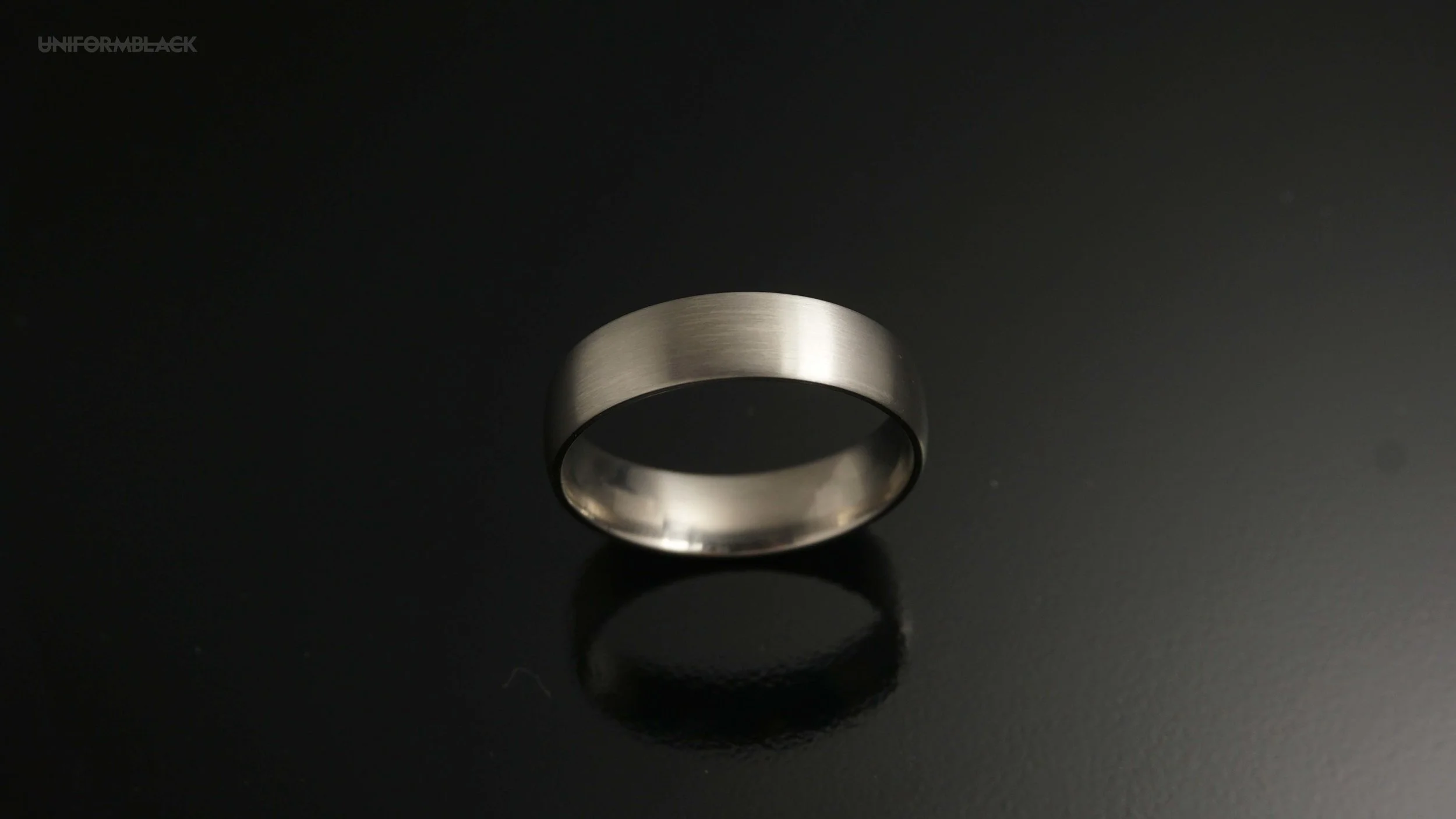 Minima - 6mm Half Round Titanium Ring