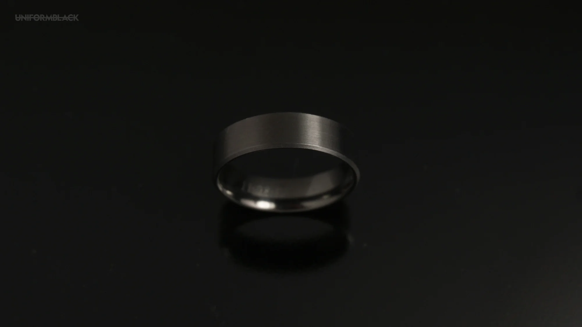 Spectrum all brushed - 6mm bevelled black zirconium