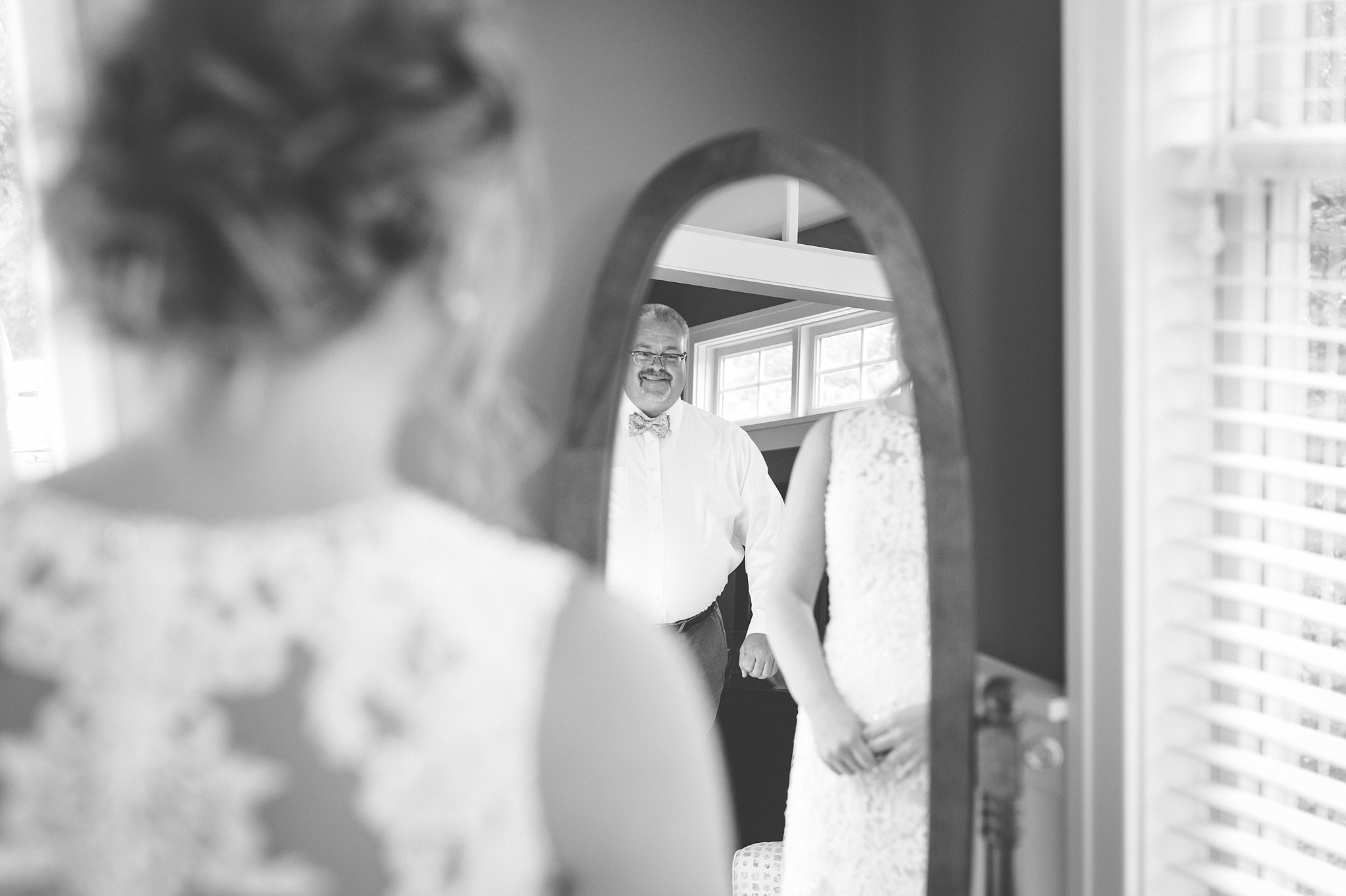 Mandi_Jack_Treehouse_Grand_Rapids_Wedding_0016.jpg