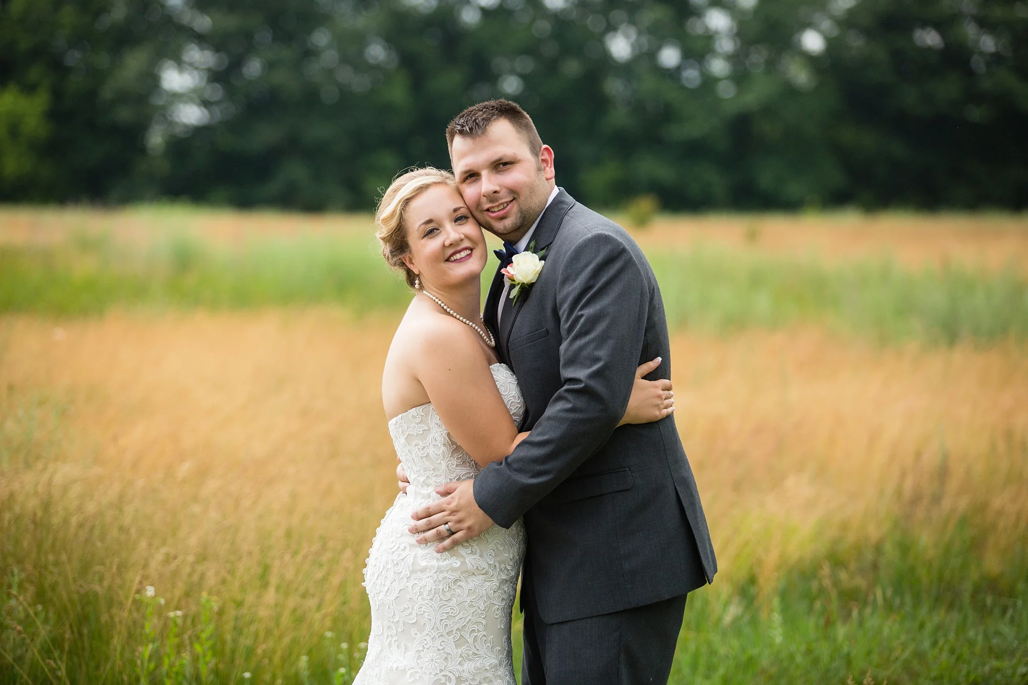 Brandon_Shafer_Photography_Grand_Rapids_Bride_Groom_0034.jpg
