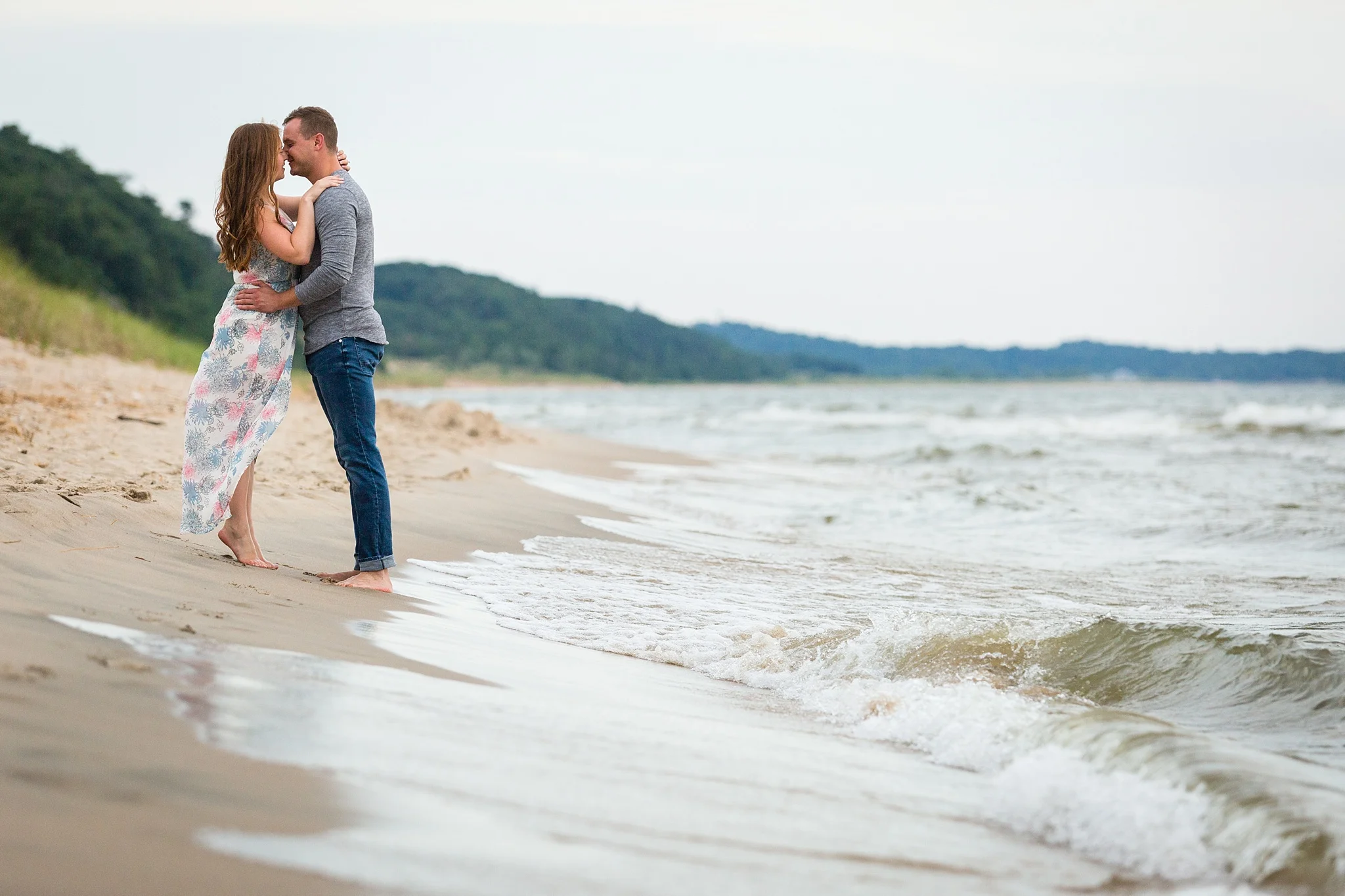 Lila_Ryan_Holland_Lakeshore_Beach_Drone_Engagement_Photos_0020.jpg