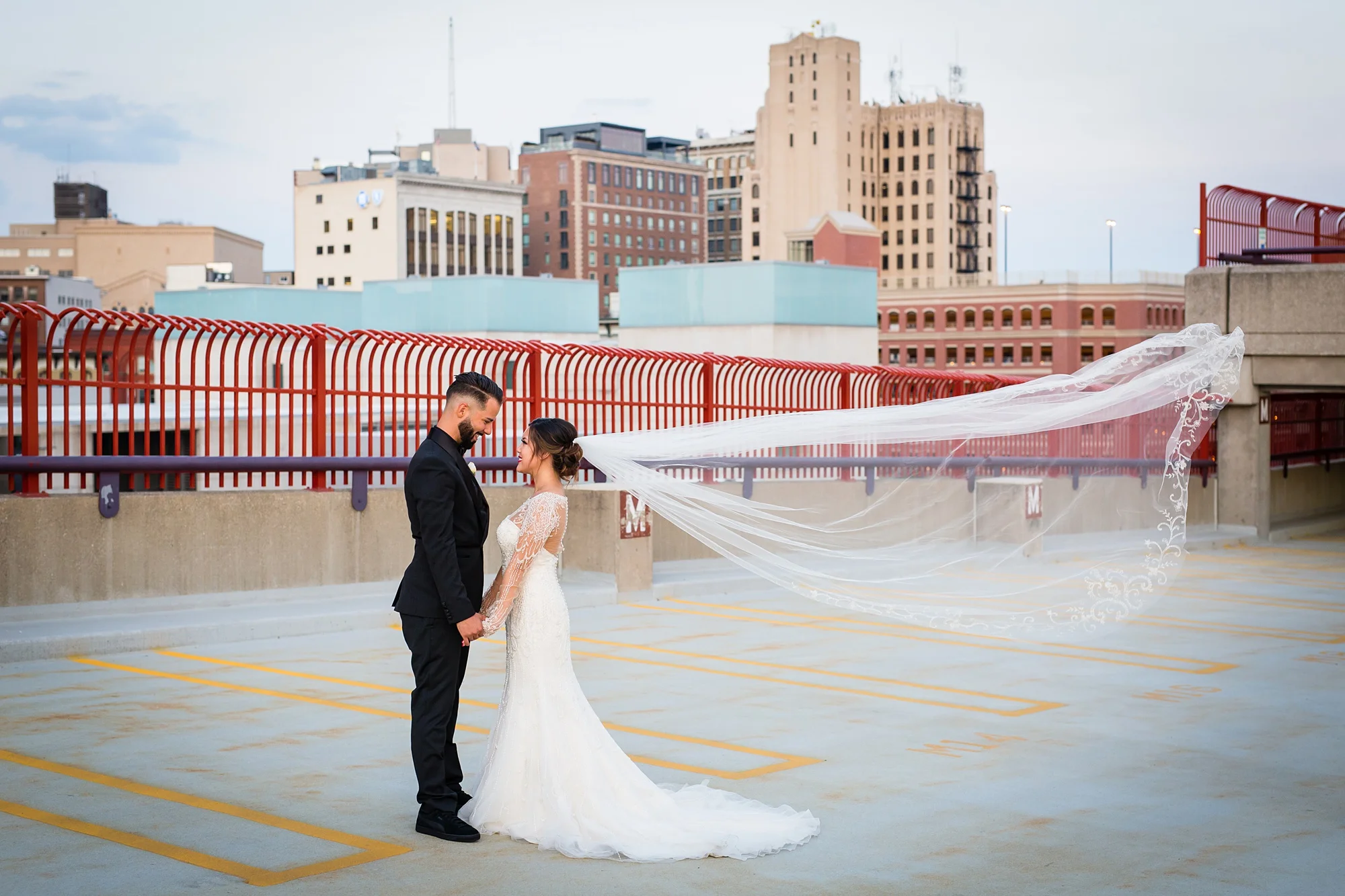 Brandon_Shafer_Photography_tommy_Darline_GrandRapids_Wedding_0092.jpg