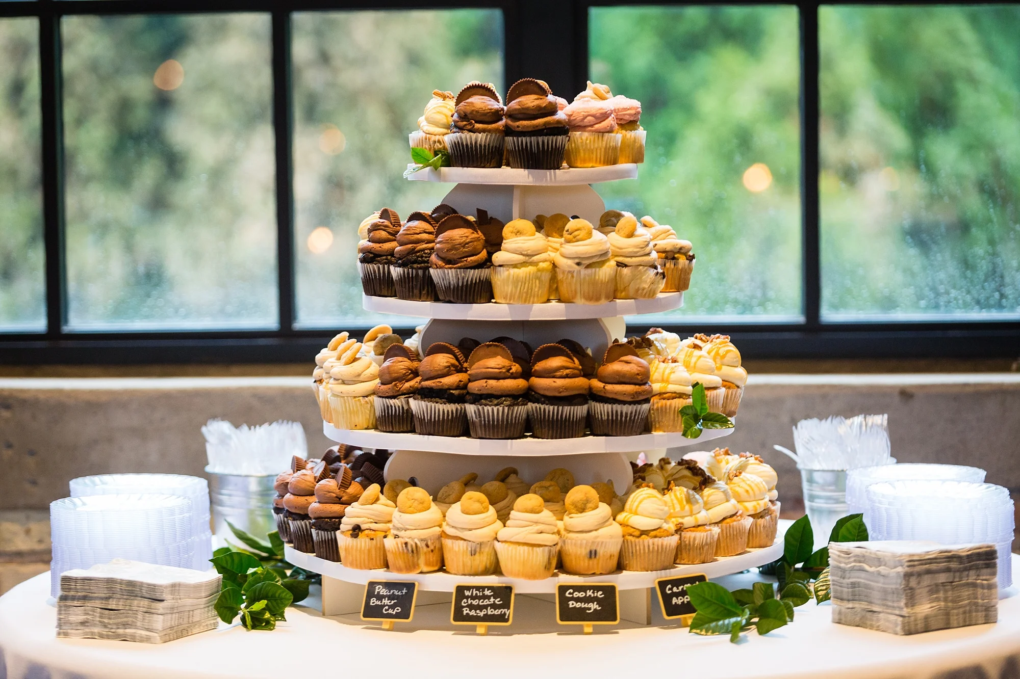 Brandon_Shafer_Photography_Lauren_Ethan_New_Vintage_Place_Grand_Rapids_Wedding_0047.jpg