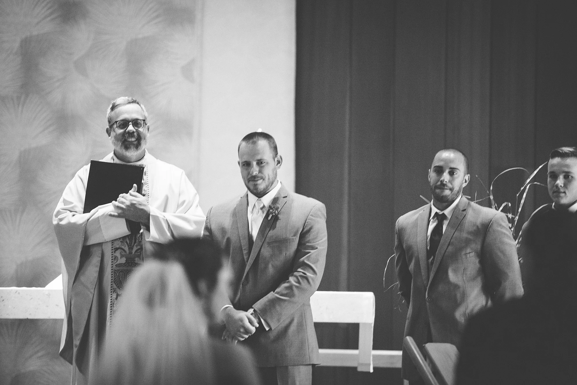 Brandon_Shafer_Photography_Emily_Travis_Kalamazoo_Wedding_Photography_0023.jpg