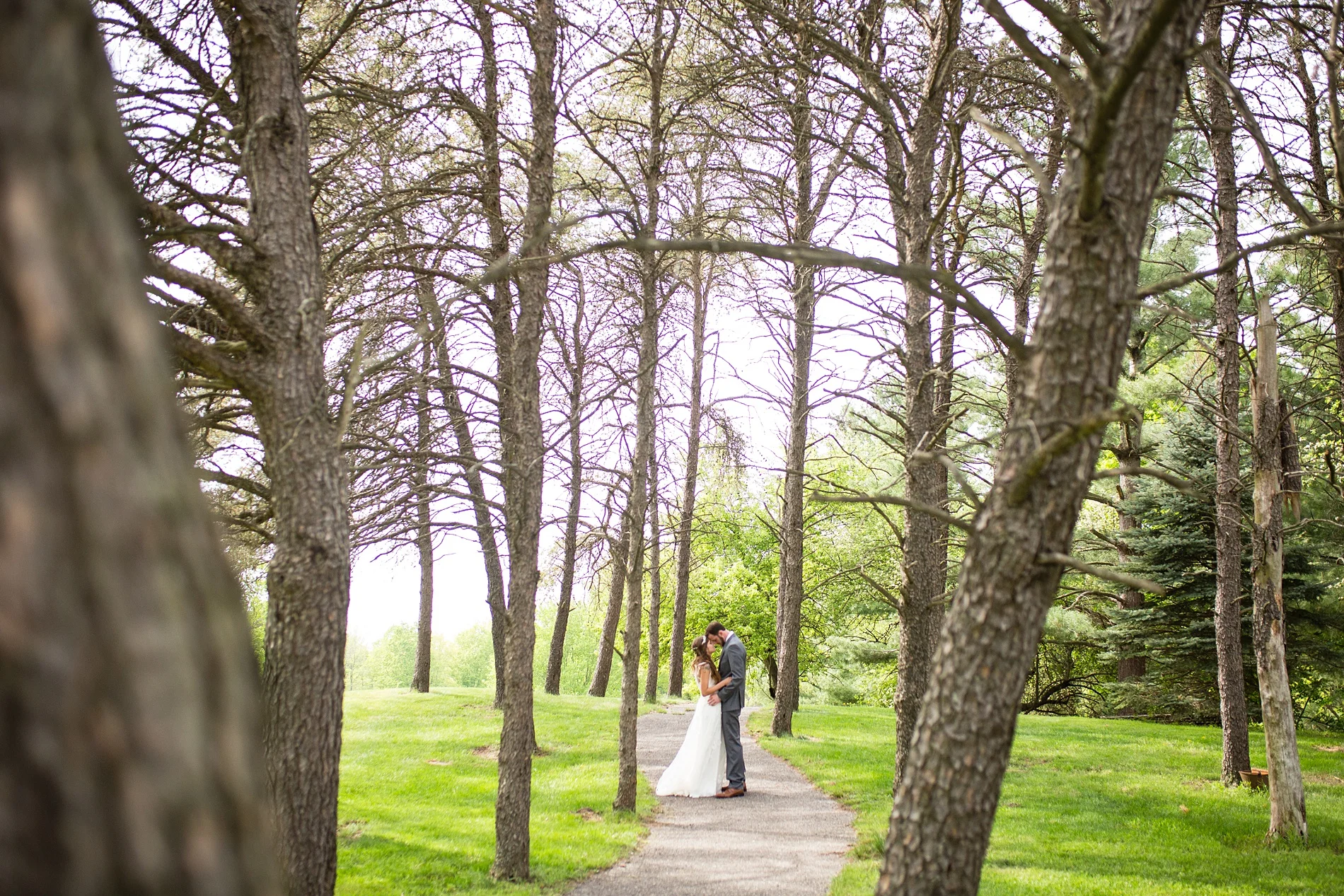 Brandon_Shafer_Photography_Brett_Autumn_Wedding_0032.jpg