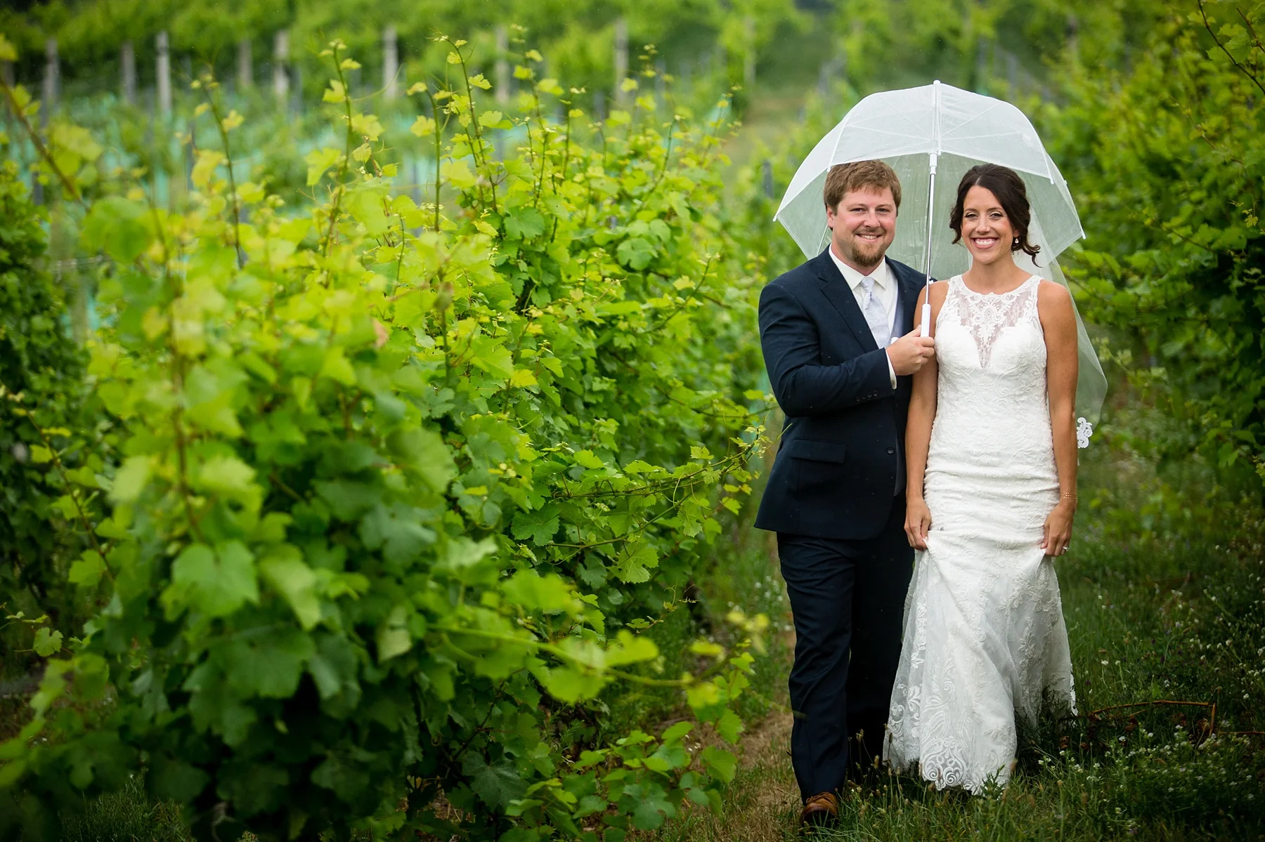 Brandon_Shafer_Photography_Elizabeth_Scott_Traverse_City_Wedding_0014.jpg