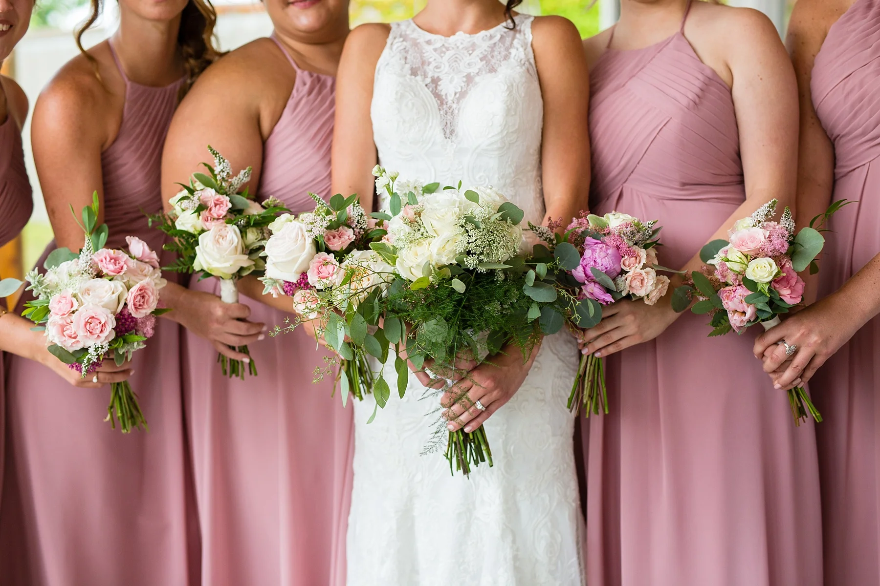 Brandon_Shafer_Photography_Elizabeth_Scott_Traverse_City_Wedding_0016.jpg