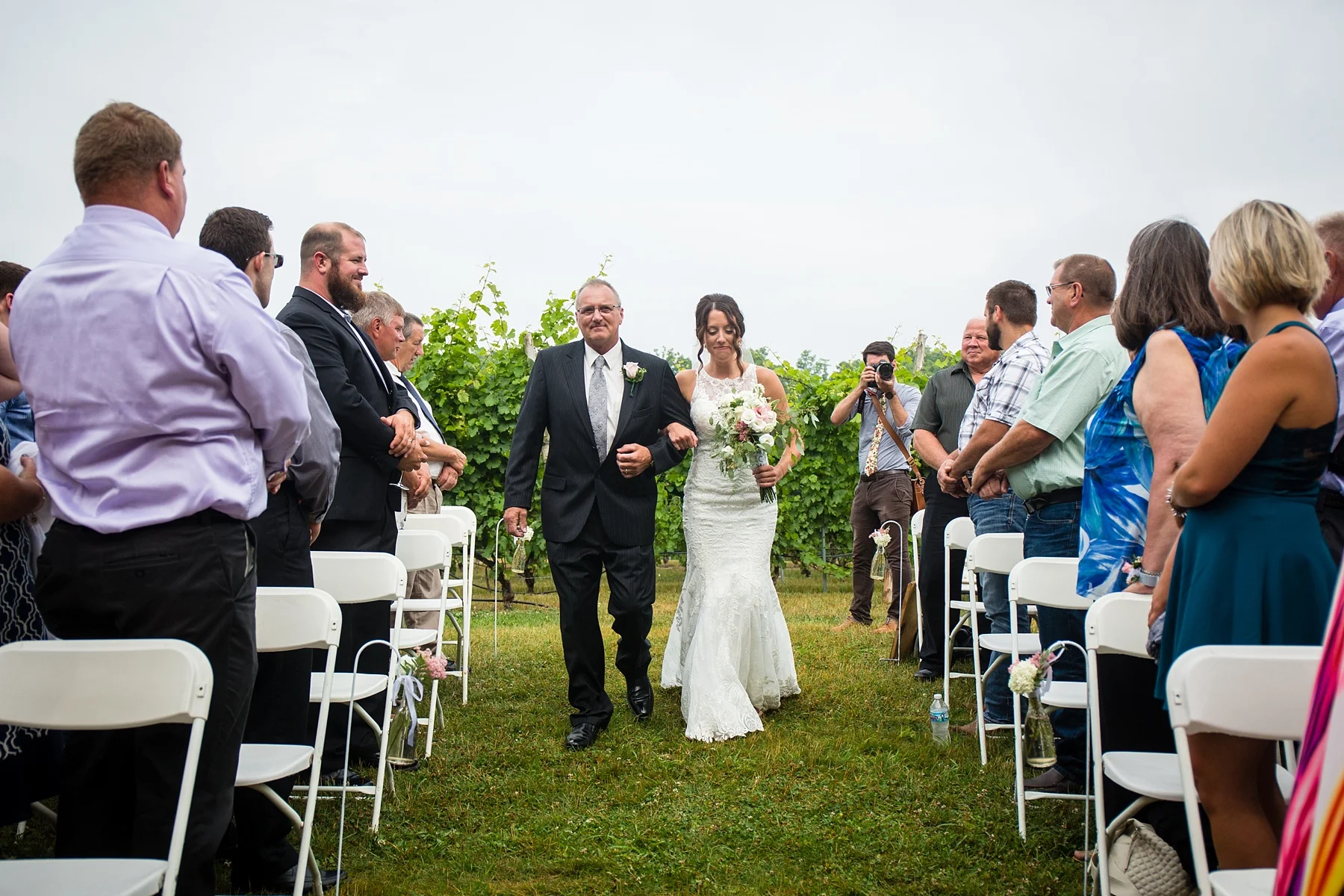 Brandon_Shafer_Photography_Elizabeth_Scott_Traverse_City_Wedding_0030.jpg