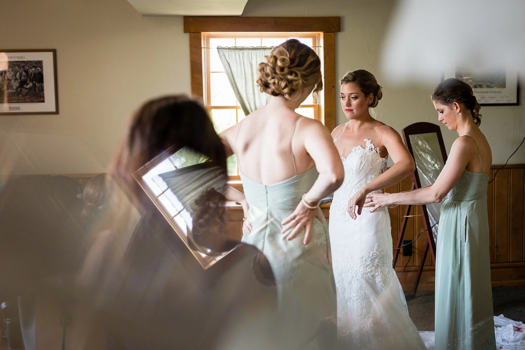 Brandon_Shafer_Photography_Lauren_Vasile_Ciccone_Vineyard_Suttons_Bay_Wedding_0014.jpg