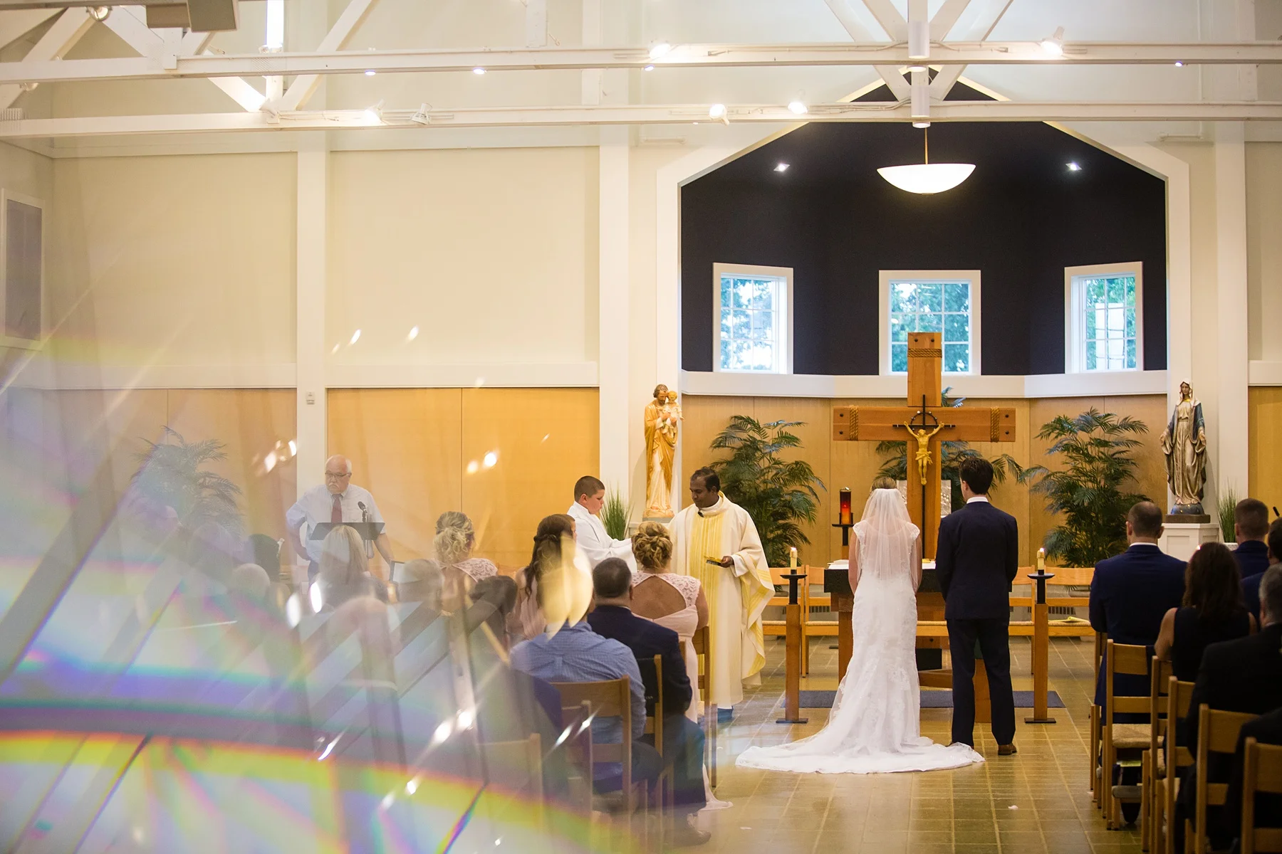 Brandon_Shafer_Photography_Emily_Steve_Bay_Pointe_GunLake_Wedding_0028.jpg